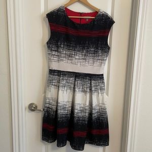 Neiman Marcus sleeveless dress. Size 10